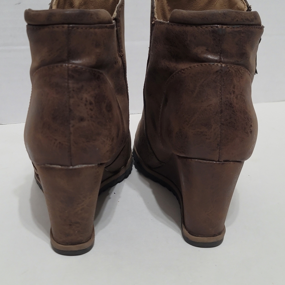 Naturalizer SOUL Haley Wedge Ankle Booties Distressed Brown 7.5M - Picture 8 of 11